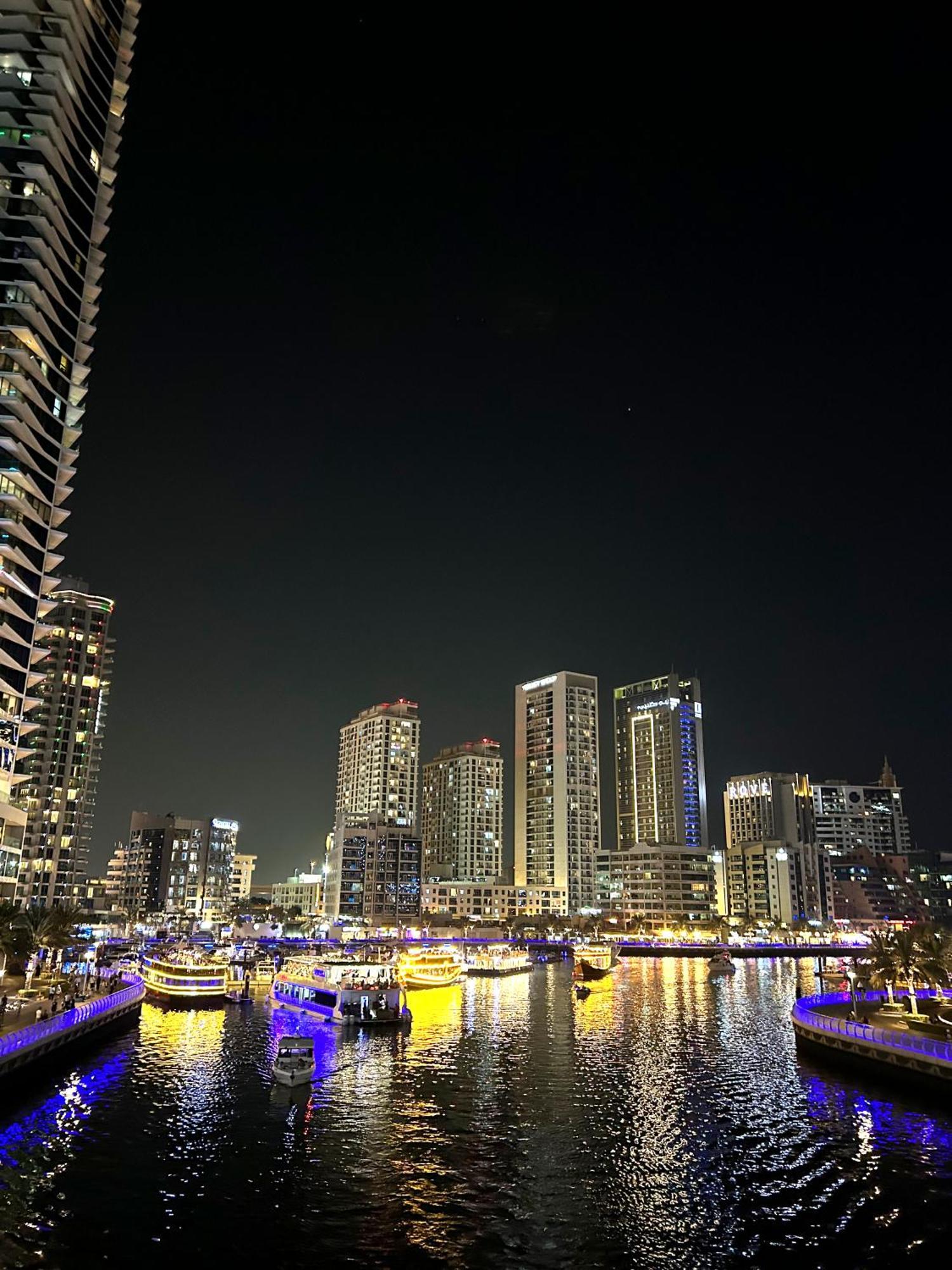 Royal Beach Residences 2 Dubai Esterno foto
