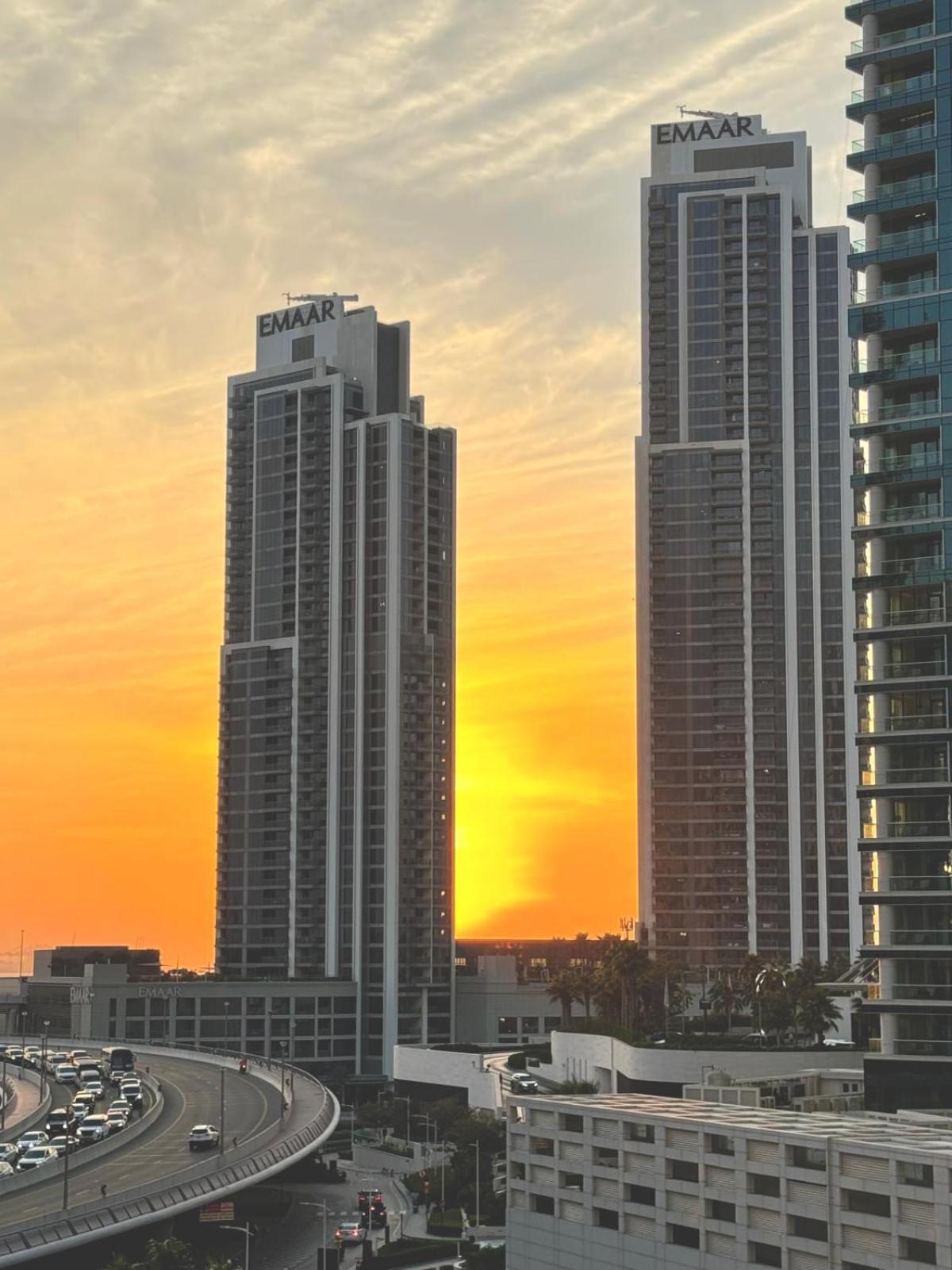 Royal Beach Residences 2 Dubai Esterno foto